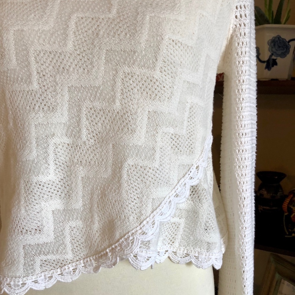 {Free People} Crochet Top - Picture 4 of 8